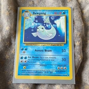 Dewgong Pokémon Trading Card